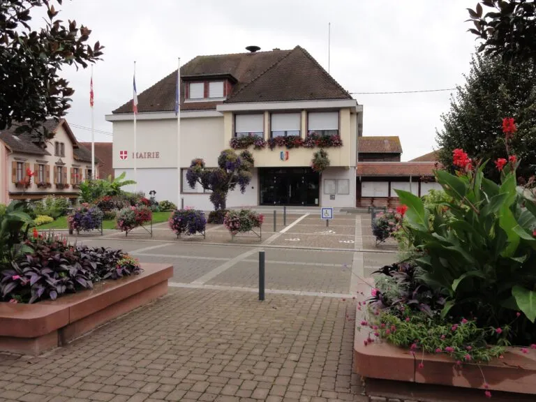 Mommenheim  (67670)